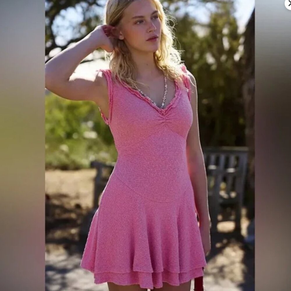 NWT Free People Alice Mini Dress in Pink Icing - Size S